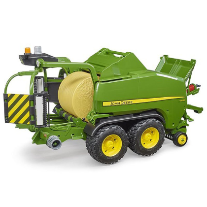 BRUDER 2032 Balíkovač s obalovačem John Deere C441R